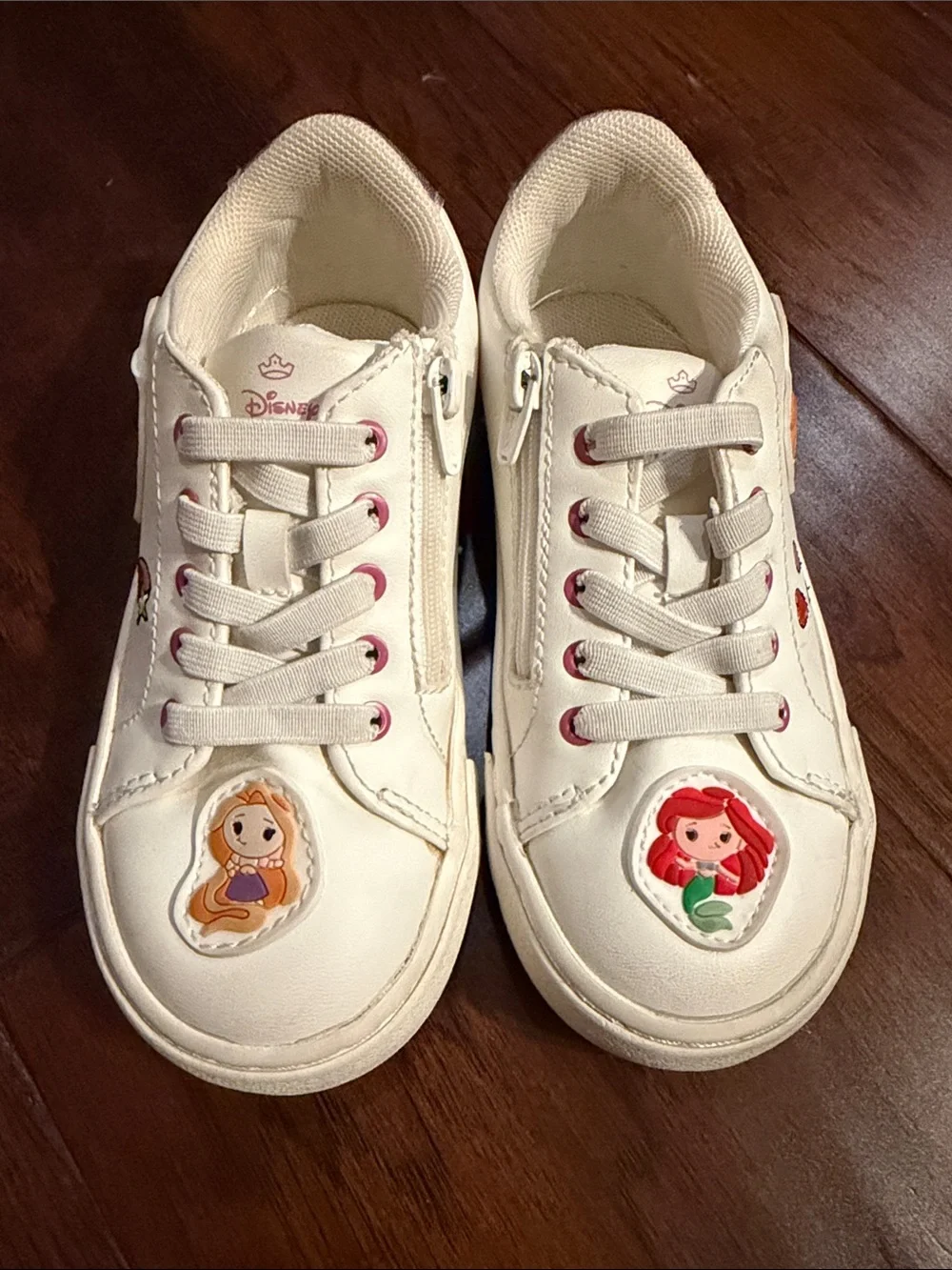 Zara Cream Kids Sneakers with Pink Eyelets and Princess Patches